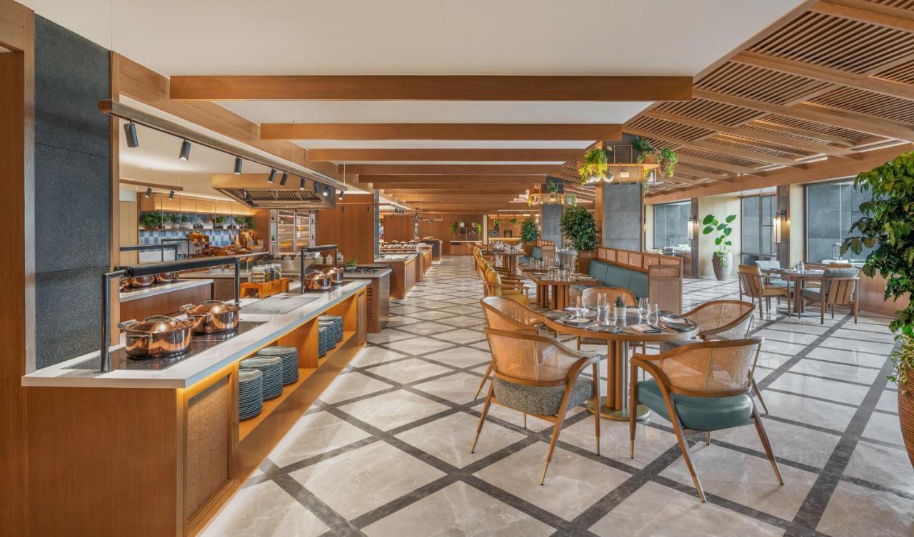 ホテル Jw Marriott Goa ヴァガトール エクステリア 写真